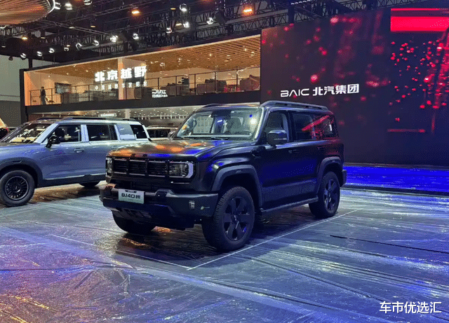 BAIC BJ40 EREV Black Warrior