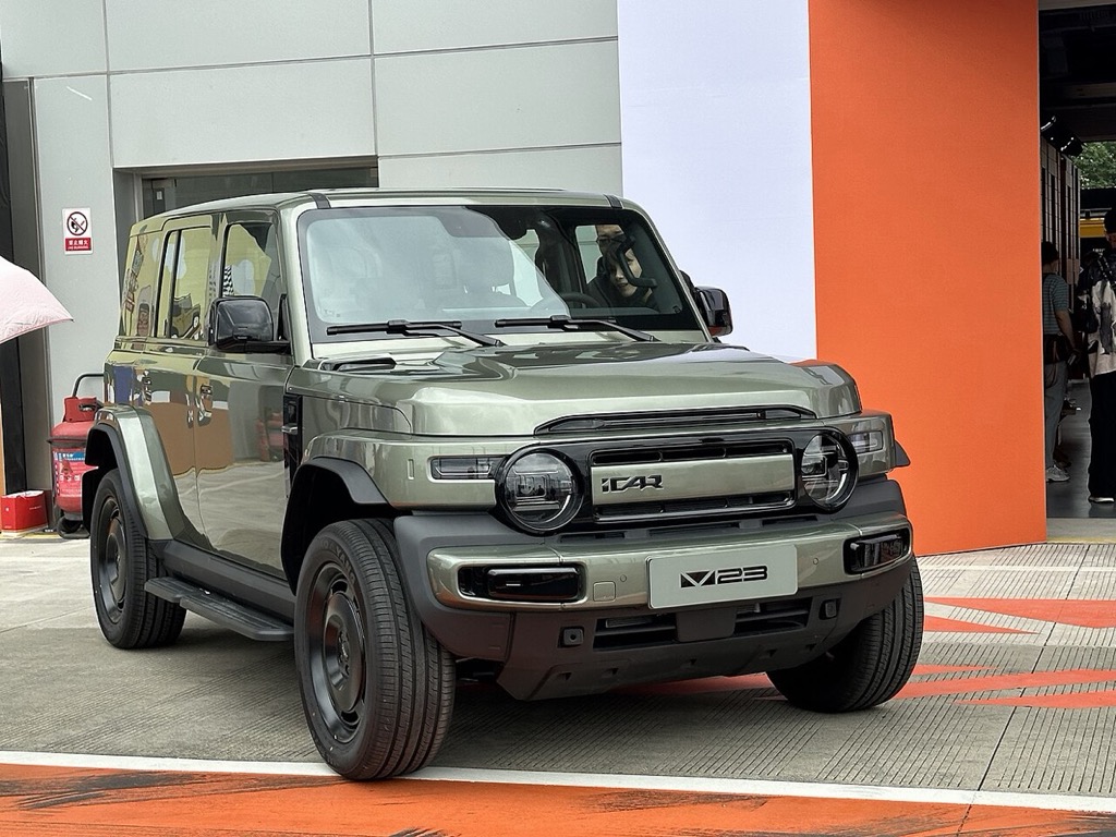 รถ SUV ไฟฟ้ากลุ่ม Chery (iCAR V23) จัดแสดง ภาพผ่าน Wikimedia Commons