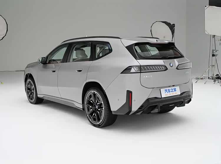 Hyundai IONIQ V